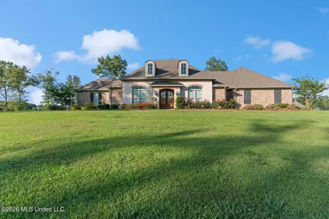 720 Clover Ridge Way, Brandon, MS 39047