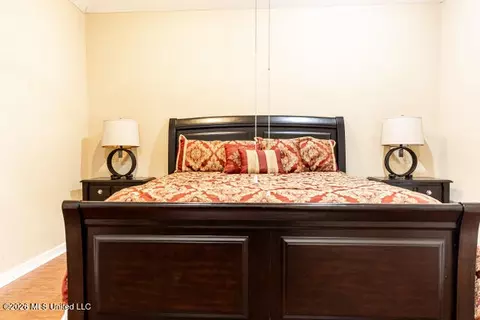 Bedroom - 5890 Hanging Moss Rd, Jackson, MS 39206 photo 2 of 8