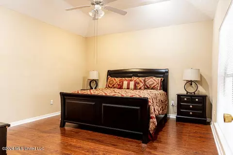 Bedroom - 5890 Hanging Moss Rd, Jackson, MS 39206 photo 1 of 8