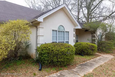 Exterior - 5890 Hanging Moss Rd, Jackson, MS 39206 photo 3 of 7