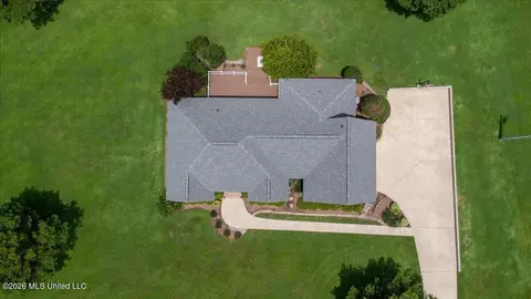 View/Area - 1011 Rolling Oaks Dr, Mccomb, MS 39648 photo 4 of 4