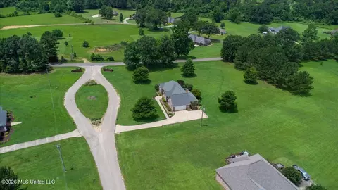 View/Area - 1011 Rolling Oaks Dr, Mccomb, MS 39648 photo 3 of 4