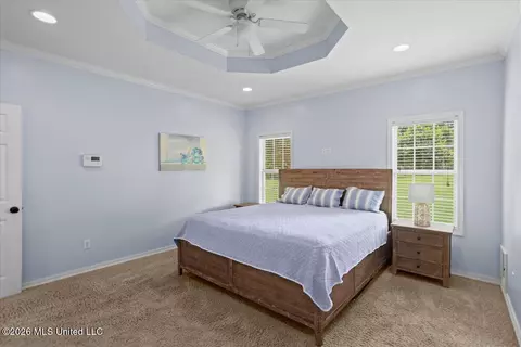 Bedroom - 1011 Rolling Oaks Dr, Mccomb, MS 39648 photo 2 of 13