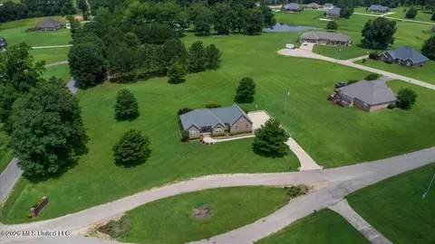 View/Area - 1011 Rolling Oaks Dr, Mccomb, MS 39648 photo 1 of 4
