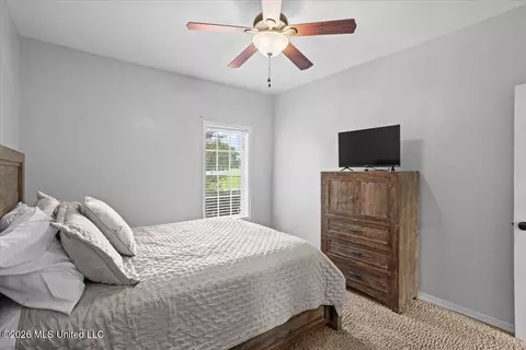 Bedroom - 1011 Rolling Oaks Dr, Mccomb, MS 39648 photo 8 of 13