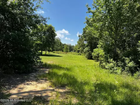 788 Everett St, Pass Christian, MS 39571