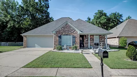 146 Blackstone Cir, Brandon, MS 39047
