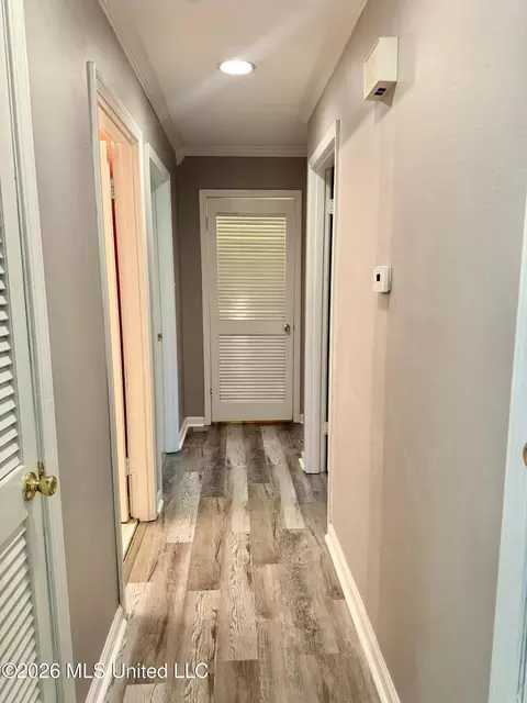 Entry Way - 311 Saint Augustine Dr, Long Beach, MS 39560 photo 2 of 2