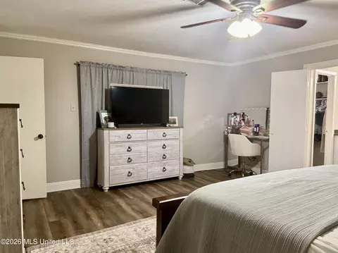 Bedroom - 124 Tanglewood Rd, Natchez, MS 39120 photo 7 of 7