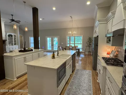 Kitchen - 190 Deerwood Xing, Canton, MS 39046 photo 1 of 2