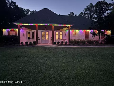 Exterior - 190 Deerwood Xing, Canton, MS 39046 photo 3 of 12
