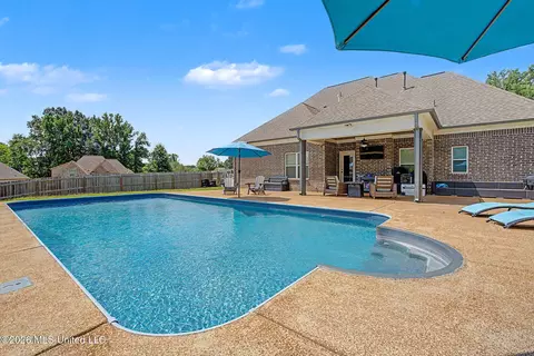 Exterior - 672 Scout Cir, Hernando, MS 38632 photo 8 of 11