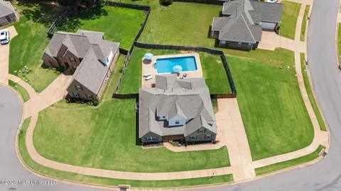 View/Area - 672 Scout Cir, Hernando, MS 38632 photo 1 of 3