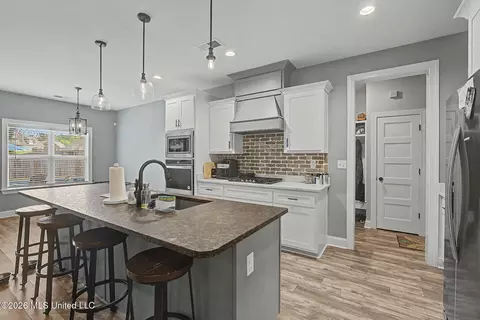 Kitchen - 672 Scout Cir, Hernando, MS 38632 photo 1 of 1