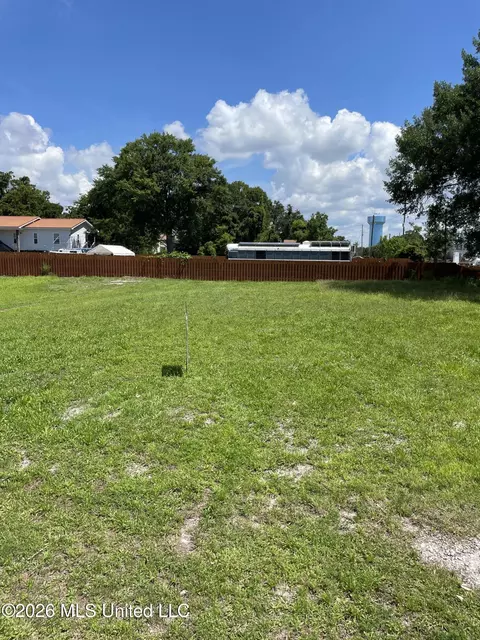 270 3rd St, Biloxi, MS 39530 photo 6