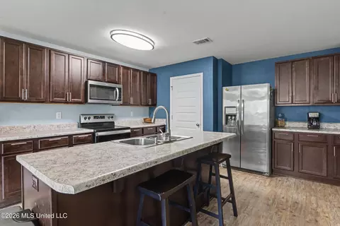 Kitchen - 405 E Petunia Dr, Long Beach, MS 39560 photo 2 of 5