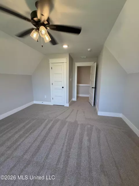 Bedroom - 1733 Caribe Dr, Nesbit, MS 38651 photo 5 of 8