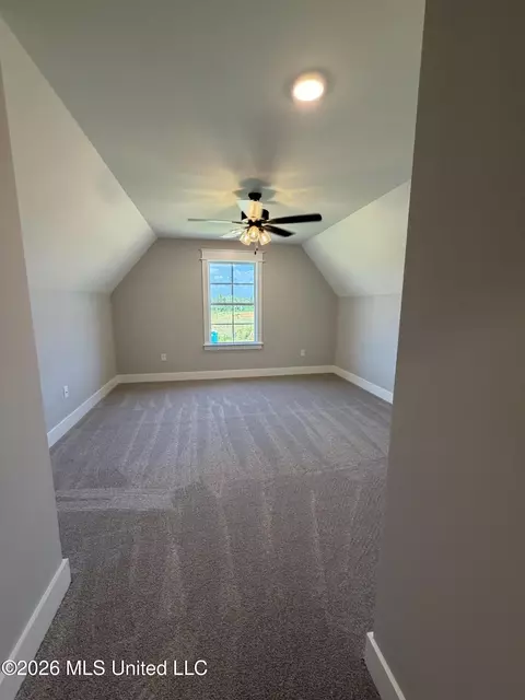 Bedroom - 1733 Caribe Dr, Nesbit, MS 38651 photo 4 of 8