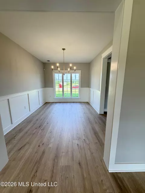 Dining - 1733 Caribe Dr, Nesbit, MS 38651 photo 1 of 1
