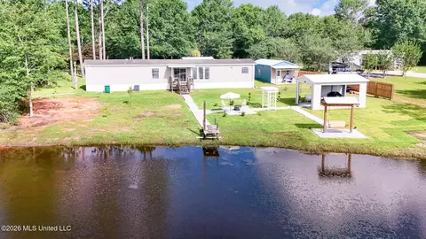7170 Lake Dr, Perkinston, MS 39573