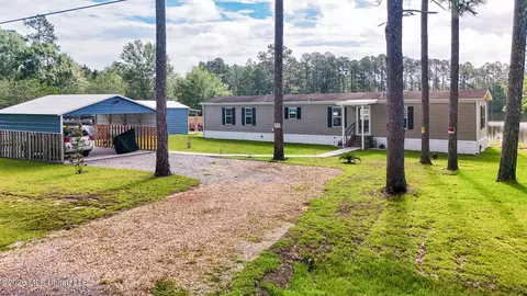 7170 Lake Dr, Perkinston, MS 39573
