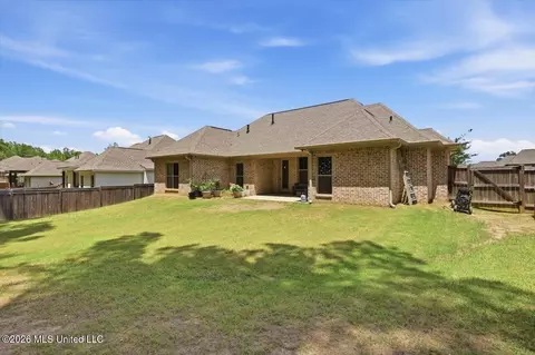 Exterior - 646 Conti Dr, Brandon, MS 39042 photo 5 of 7