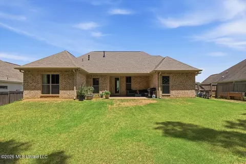 Exterior - 646 Conti Dr, Brandon, MS 39042 photo 3 of 7