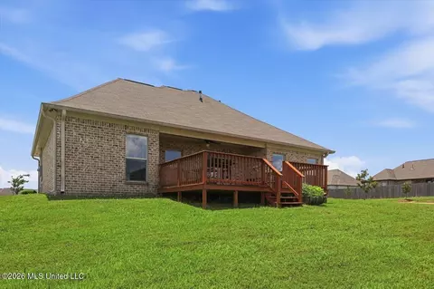 Exterior - 820 Emmas Way, Brandon, MS 39042 photo 7 of 8