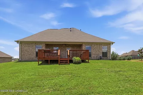 Exterior - 820 Emmas Way, Brandon, MS 39042 photo 6 of 8