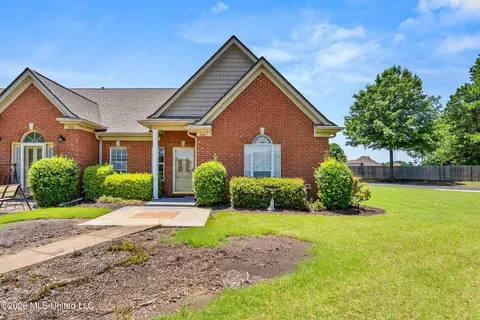 1144 W Martin Cir, Hernando, MS 38632