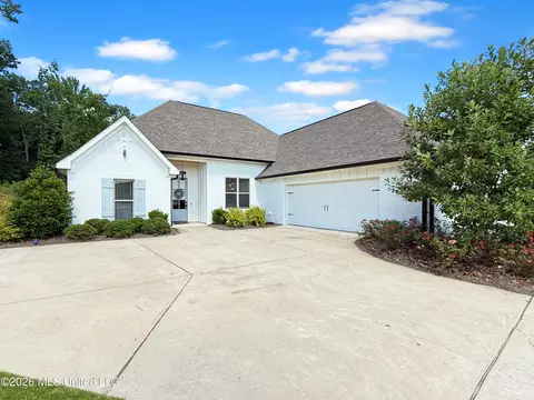651 Wild Horse Ln, Brandon, MS 39042
