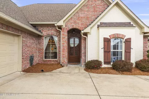 910 Abundance Xing, Flowood, MS 39232