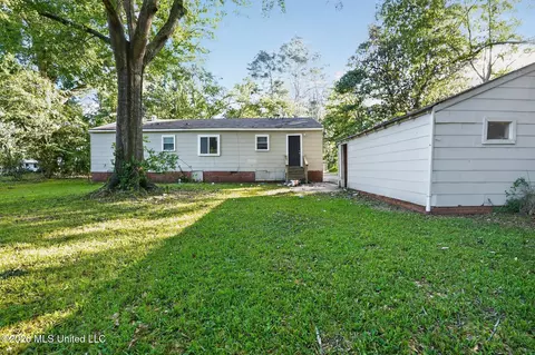 Exterior - 373 Fairhill Dr, Jackson, MS 39212 photo 2 of 4