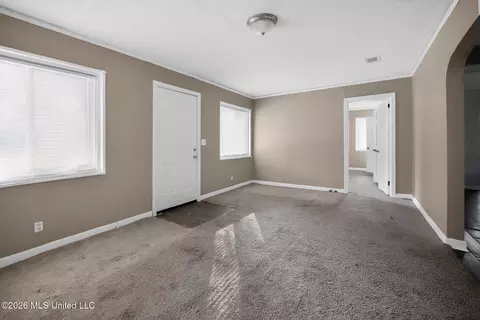 Living - 373 Fairhill Dr, Jackson, MS 39212 photo 1 of 1