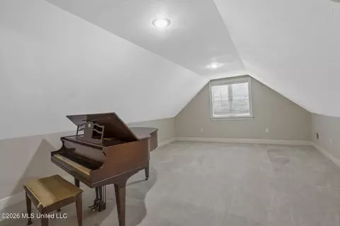 Other - 525 Ridge Cir, Brandon, MS 39047 photo 6 of 8