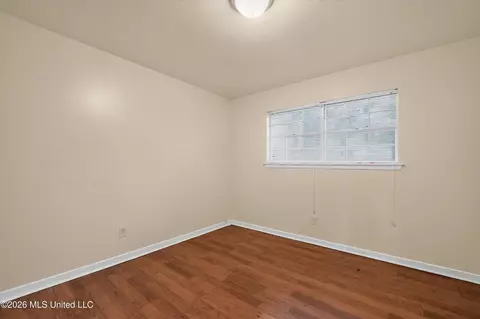 Bedroom - 2377 Breckinridge Rd, Jackson, MS 39204 photo 16 of 16