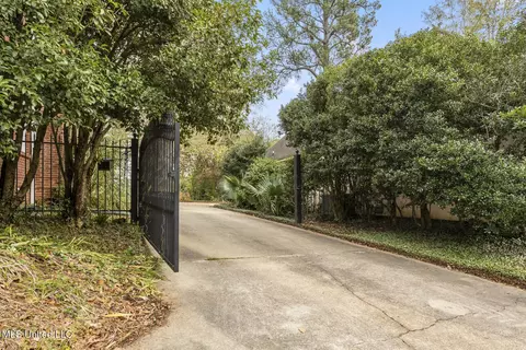 Exterior - 1204 Saint Ann St, Jackson, MS 39202 photo 8 of 10