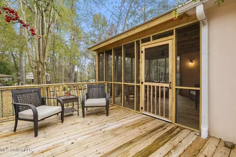 Exterior - 1204 Saint Ann St, Jackson, MS 39202 photo 5 of 10