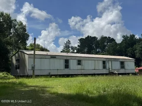 915 S Gordon St, Centreville, MS 39631