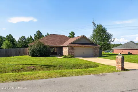 19531 Rudd Dr, Saucier, MS 39574