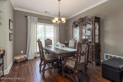 Dining - 1266 Fieldstone St, Hernando, MS 38632 photo 2 of 3