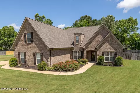 Exterior - 1266 Fieldstone St, Hernando, MS 38632 photo 10 of 11
