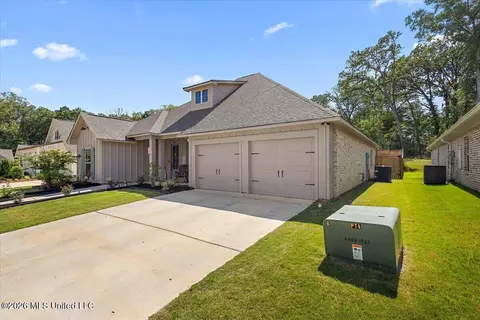 Exterior - 605 Cobalt Way, Brandon, MS 39042 photo 2 of 7