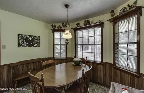 Dining - 4151 Kimbell Rd, Terry, MS 39170 photo 6 of 7