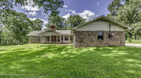 Exterior - 4151 Kimbell Rd, Terry, MS 39170 photo 5 of 12