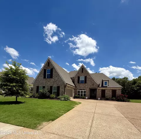 Exterior - 7337 E Hawks Crossing Dr, Olive Branch, MS 38654 photo 7 of 7