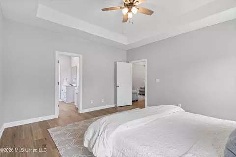 Bedroom - 123 Deerfield Trce, Coldwater, MS 38618 photo 2 of 4
