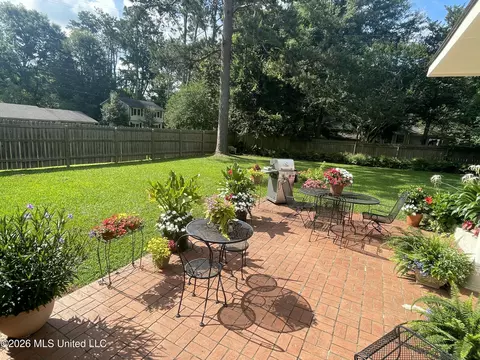 Exterior - 401 Pine Dr, Brookhaven, MS 39601 photo 4 of 4