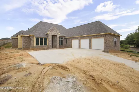 233 Parke Dr, Ridgeland, MS 39157
