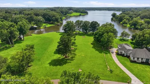 Chapel Lane, Madison, MS 39110
